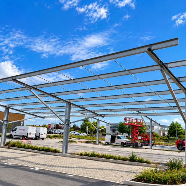Fabrication et pose d’ombrières métalliques de parking en Bourgogne-Franche-Comté