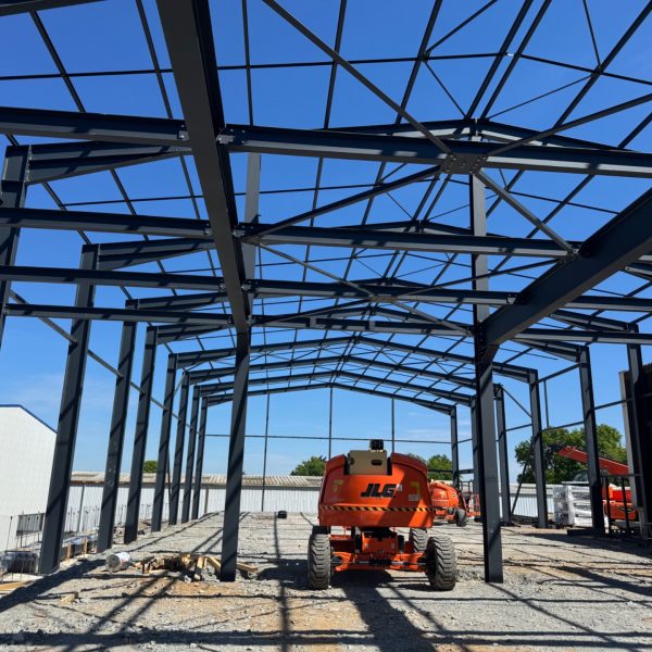 Charpente métallique construction bâtiment industriel dans l'ain (01)
